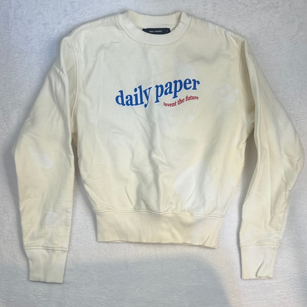 Daily Paper Off-White Crewneck with Blue and Red Logo